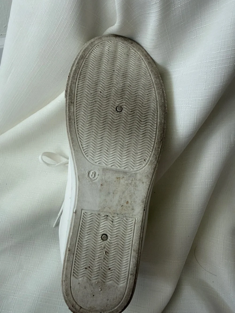 Outwoods Women's White Low-Top Lace-Up Sneakers with Silver Accents - Picture 7 of 8